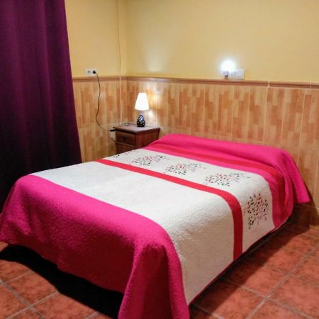 La Derrubia Guest House Villamalea Exterior photo