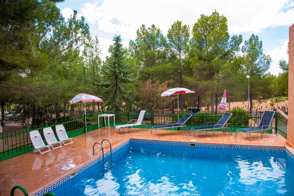 La Derrubia Guest House Villamalea Exterior photo